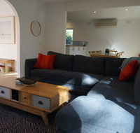 Tussock Sands - Australian Directory