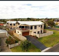 Twelve Apostles Beach House BB - Australian Directory