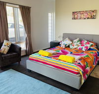 Two Dams Estate - Retreat  Relax - Australian Directory