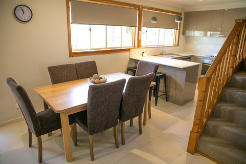 Ultiqa Village Resort - Australian Directory 3