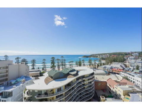 Ultrachic Executive Beach Apartment - Australian Directory 2