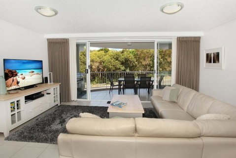 Unit 2 Point Break Apartments, 1-3 Point Arkwright, Linen Incl - Australian Directory 0