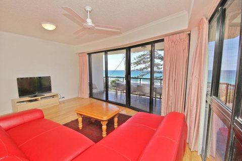 Unit 3 Phoenix Apartments, 1736 David Low Way Coolum Beach - Linen Incl. WIFI, 500 Bond - Australian Directory 2