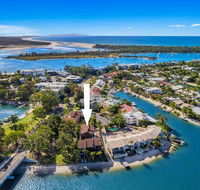 Unit 4 Weyba Lodge Noosa - Australian Directory