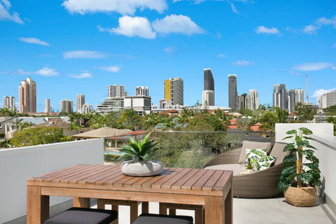 Urban Oasis - Australian Directory 0