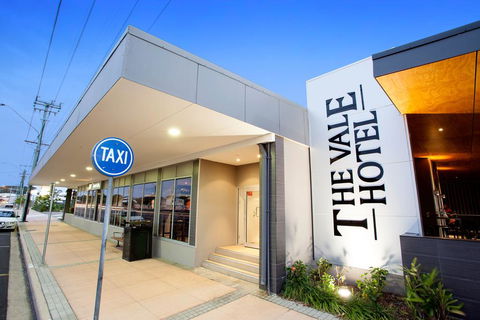 Vale Hotel - Australian Directory 1