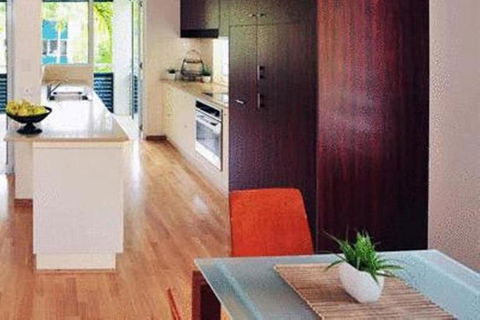 Verandahs Boutique Apartments - Australian Directory 3