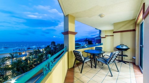 Views From Golden Orchid - Airlie Beach - Australian Directory 3