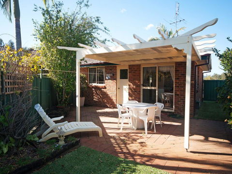 Views To Yaccaba Headland - Australian Directory 3