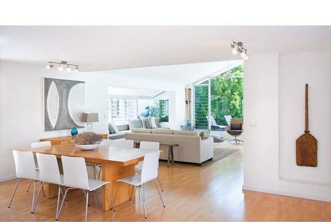 Villa Bianco - Australian Directory 3