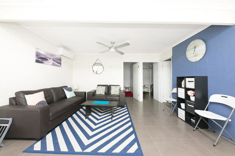 Villa Forster - 1/14-16 Robert Street, Forster - Australian Directory 2