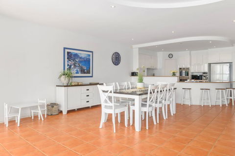 Villa Provence Coffs Harbour - Australian Directory 3