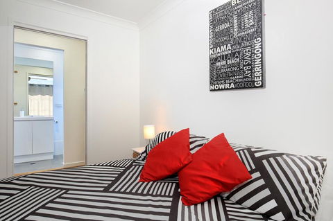 VIlla Zelma, Culburra Beach - Australian Directory 3