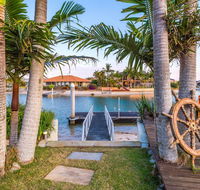 Vista del Mare - 81 Witonga Drive Yamba Family home on water. - Australian Directory
