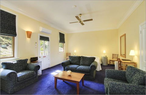 Walhalla's Star Hotel - Australian Directory 2
