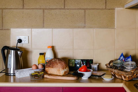 Wallaby Ridge Retreat - Australian Directory 1