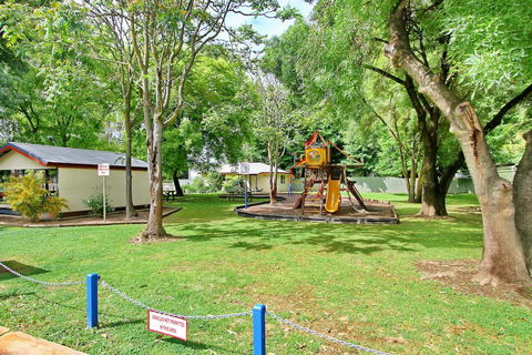 Wangaratta Caravan Park - Australian Directory 2