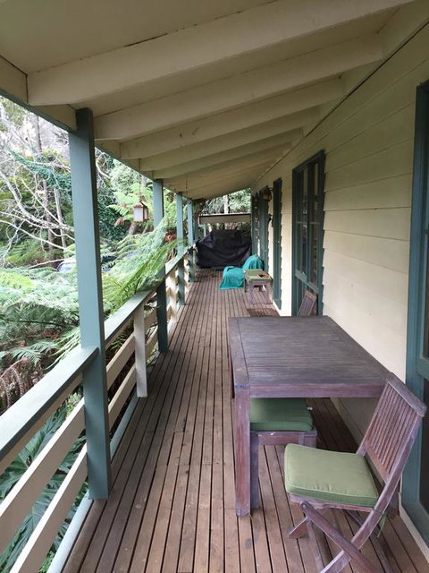 Warburton Holiday House - Australian Directory 3
