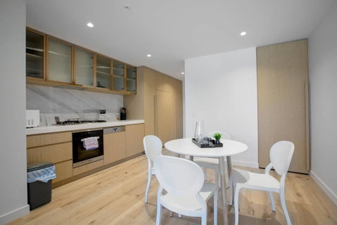 Warm Nest Central Location@Collins - Australian Directory 2
