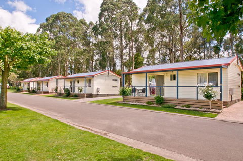 Warragul Gardens Holiday Park - Australian Directory 2
