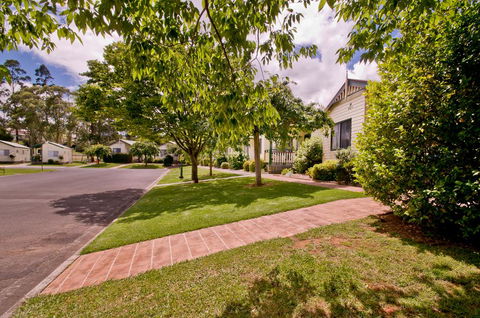Warragul Gardens Holiday Park - Australian Directory 1