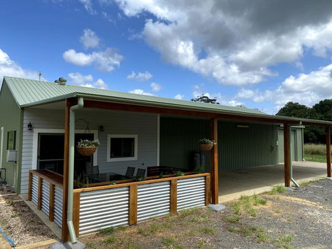 Waterfall Unit Farm Stay - Australian Directory 0