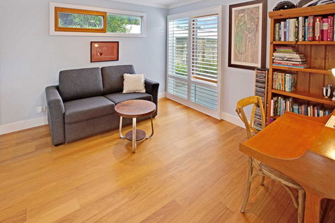 Waterfront Sanctuary - Raymond Island Getaway - Australian Directory 1