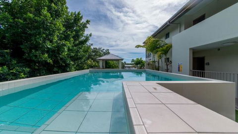 Watersons At Airlie Central Apartments - Australian Directory 0