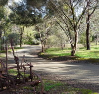 Watervale Retreat - Australian Directory