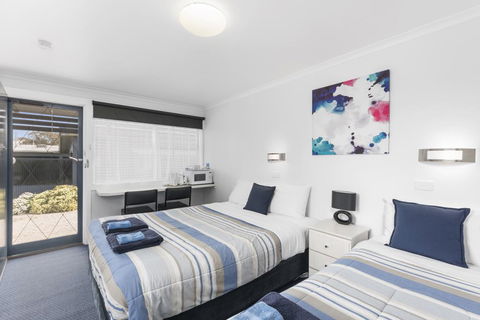 Wattle Grove Motel Maryborough - Australian Directory 3