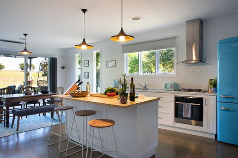 Wayward Cottage - Australian Directory 1