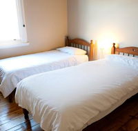 Webster Apartment - Australian Directory