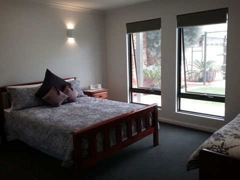 Wentworth Wharf B&B - Australian Directory 1
