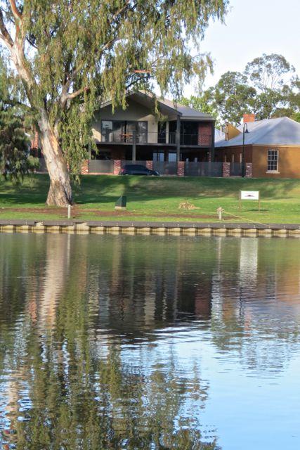 Wentworth Wharf B&B - Australian Directory 3