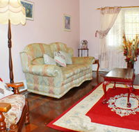 West End Retreat - Australian Directory