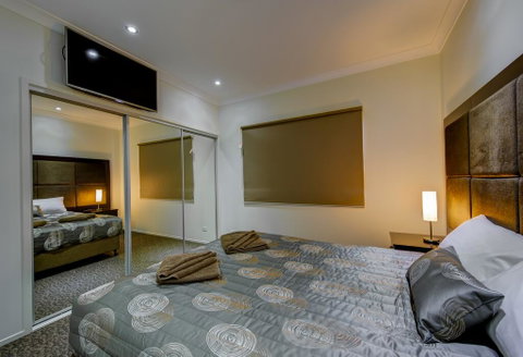 Western Downs Motor Inn - Australian Directory 2