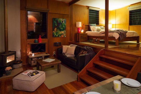 Whispering Valley Cottage Retreat - Australian Directory 2