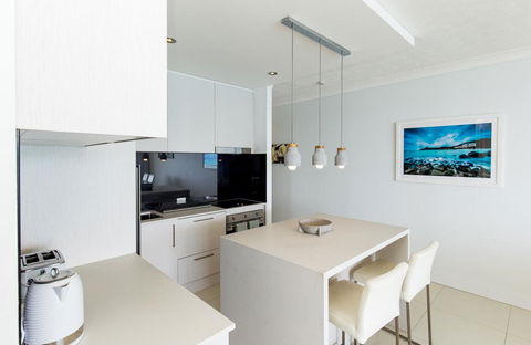 Whitsunday Apartment 1306 - Australian Directory 1