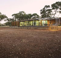 Willalooka Eco Lodge - Australian Directory