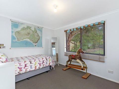 Willan - 43 Powling Street - Australian Directory 2