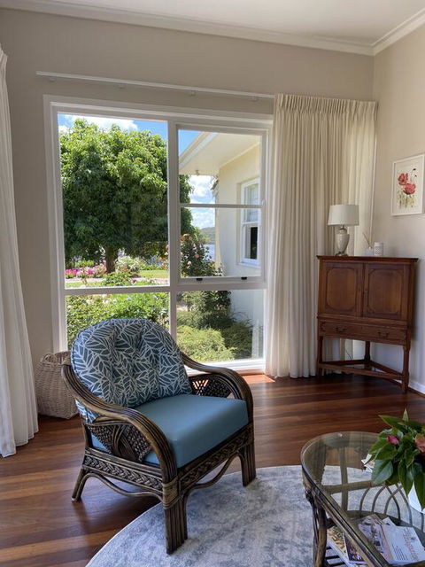 Winniston Lodge Luxury Accommodation - Australian Directory 2