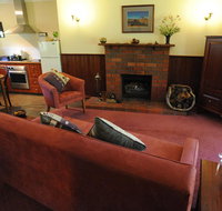 Wintarni Olives Cottage - Australian Directory