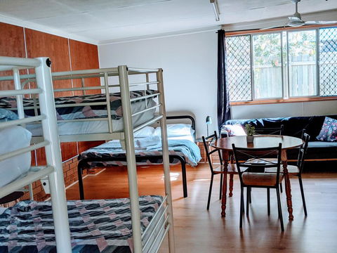 Woolshed Eco Lodge - Australian Directory 3