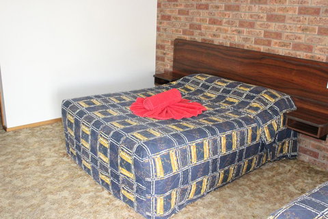 Woomargama Motel - Australian Directory 0