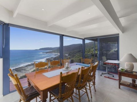 Wye Escape With Amazing Sweeping Ocean Views - Australian Directory 1