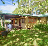 Wyndella Retreat - Australian Directory
