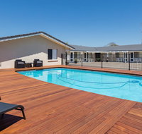 Wynnum Anchor Motel - Australian Directory