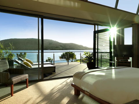 Yacht Club Villas - Australian Directory 1