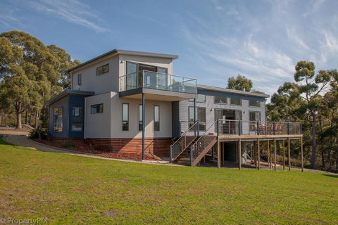 Yarrabee Nature Reserve - Australian Directory 0