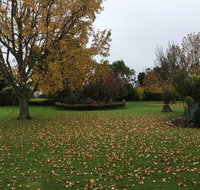 Yarragon Dairy Family Room - Australian Directory